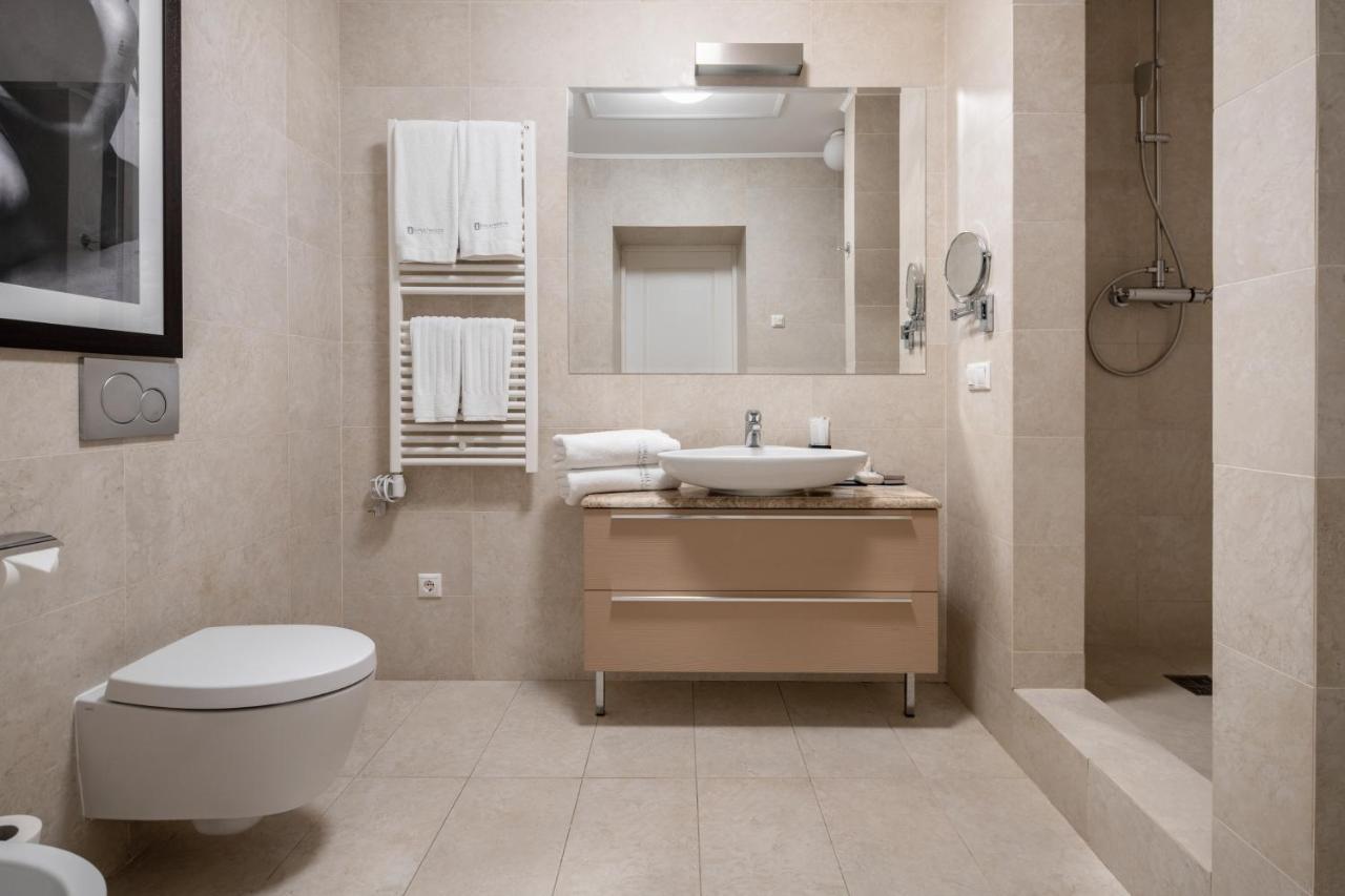 Cityhotel Apartments Kijev Kültér fotó